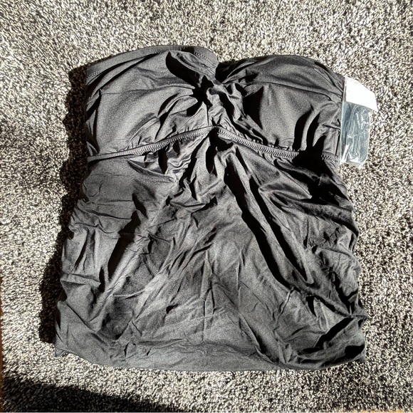 Gap Maternity Tankini top - size M - Picture 2 of 3